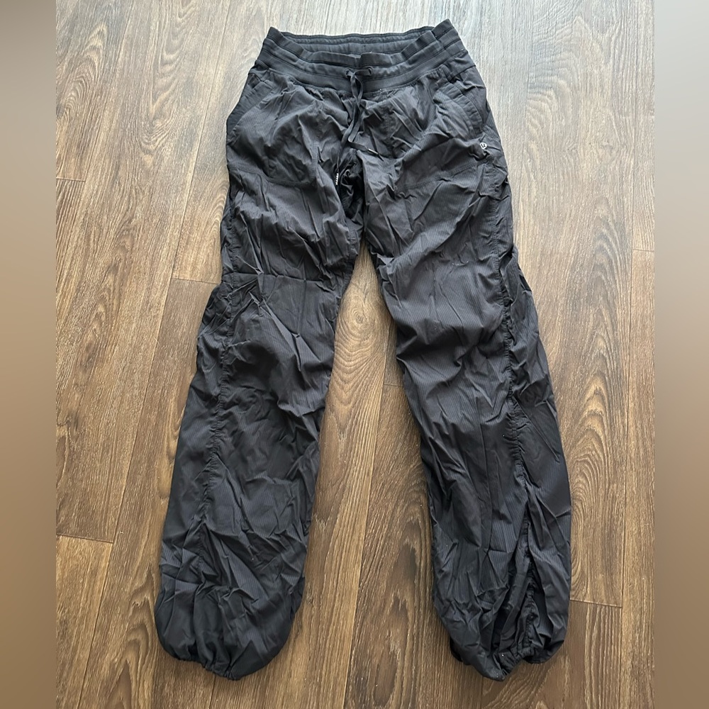 Lululemon dance studio joggers